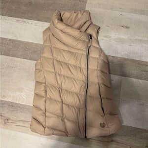 L.L. Bean Women's Beige Puffer Vest